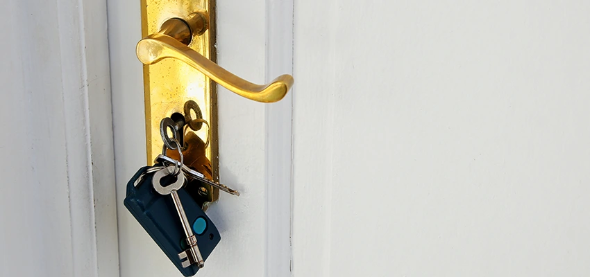 Broken Door Key Extraction in Mira Monte, CA